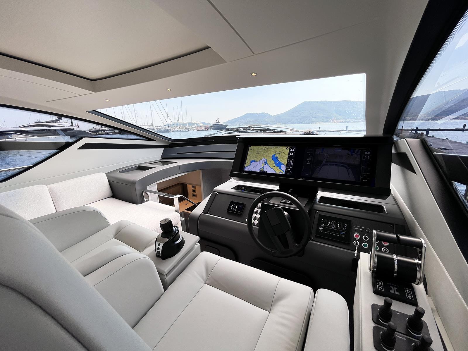 2026 PERSHING 6X 